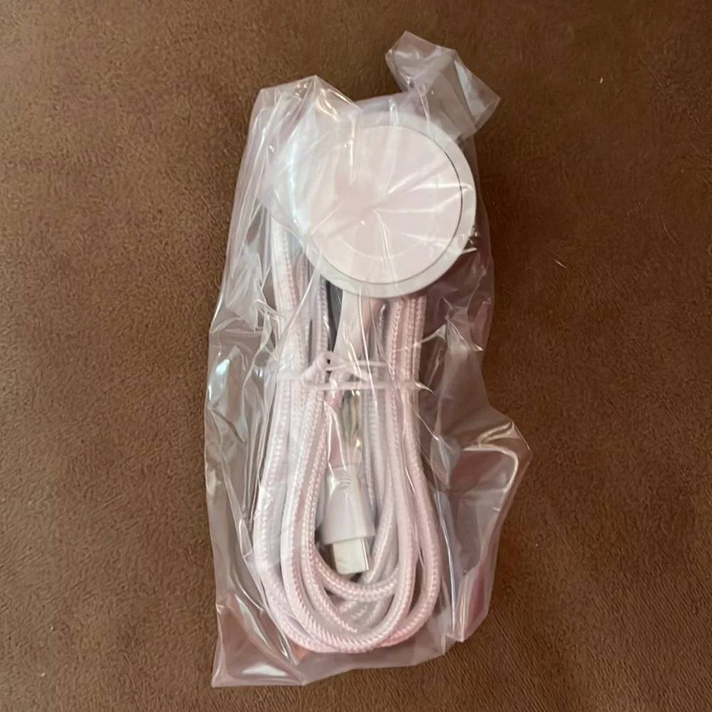 Apple Watch Magnetic‎ Charging Cable NWT